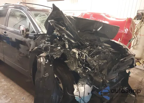 2025 Toyota Corolla Cross Xle z USA, uszkodzony, nr VIN 7MUDAABG6SV141868